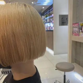 ショート カラー パーマ ヘアアレンジ kame|レイヤー / 似合わせ顔周りのヘアスタイル