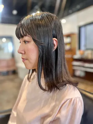 セミロング Julia🖤 縮毛矯正🌬️🩵のヘアスタイル