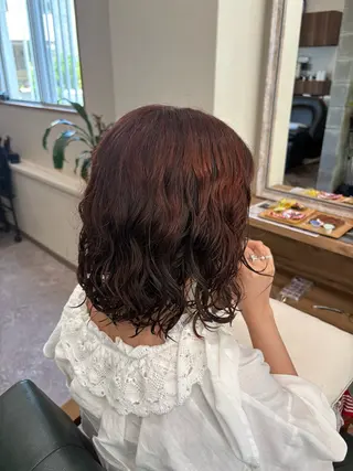 ショート 安谷屋 こはるのヘアスタイル