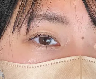 マツエク・マツパ 八田羽 音々のネイルデザイン