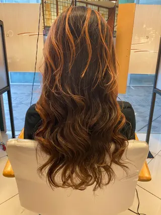カラー へんみ みかのヘアスタイル