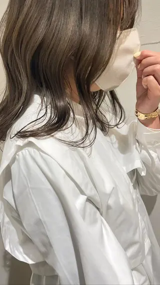 ミディアム アスナ /本日空きあり◎のヘアスタイル