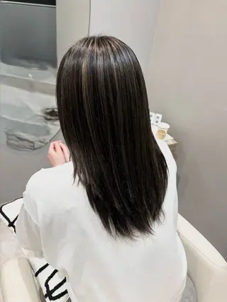 ロング 赤池 日菜子のヘアスタイル