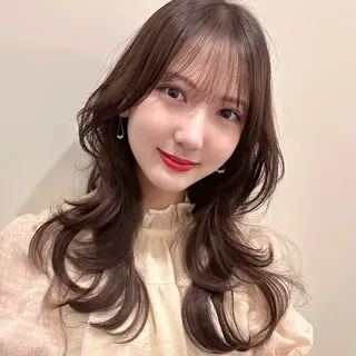ロング 🌹ハッシュカット、 レイヤー韓国ヘア🌹のヘアスタイル