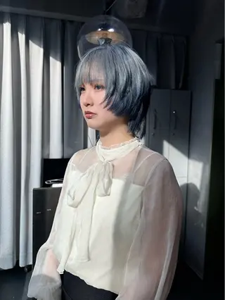 ミディアム カラー ケアブリーチ特化✨/ 艶カラー/エクステのヘアスタイル