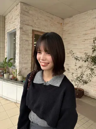 ショート カラー スー 髪質改善 レイヤーのヘアスタイル