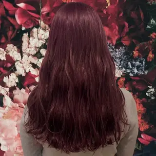 カラー MANAMI 🥀ウルフカットのヘアスタイル