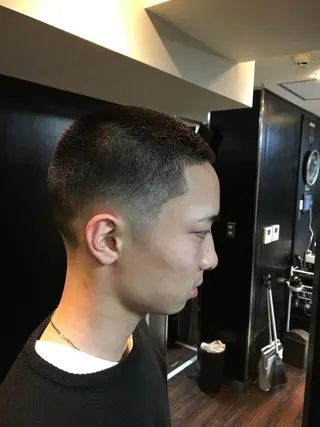 ショート メンズ 牧 颯斗のヘアスタイル