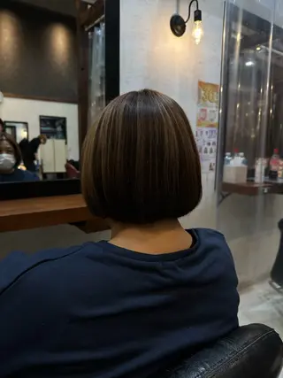 ミディアム 渡辺 りずのヘアスタイル