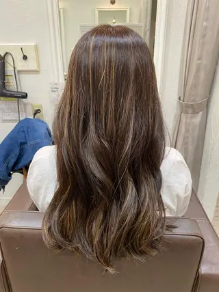 ロング 前橋 姫奈のヘアスタイル