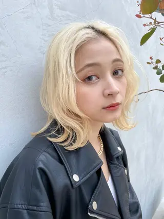 ミディアム カラー インナーカラー🫶 オタク美容師 山本のヘアスタイル