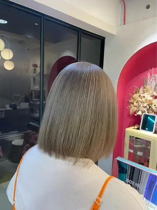 ミディアム カラー 安井まゆ _Box mico.のヘアスタイル