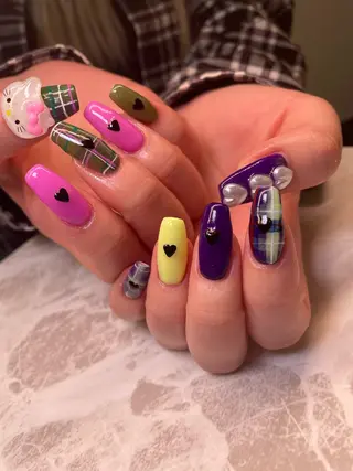 ネイル YOUTH natsumiのネイルデザイン