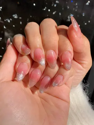 ネイル Nest 平出のネイルデザイン