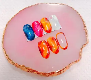 ネイル CROWN プライベートサロンのネイルデザイン