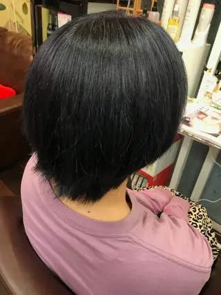ショート 栄/レイヤーカット /ケアブリーチ🍁楓のヘアスタイル