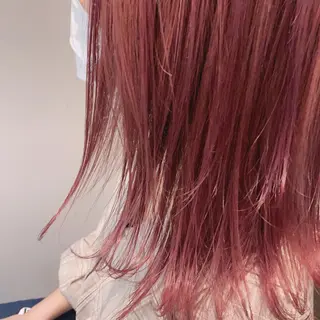 ミディアム カラー UMEDA FIGAROのヘアスタイル
