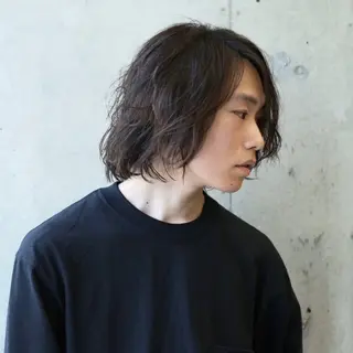 ミディアム 🟠soLo🟠染谷 駿介🟠髪質改善🟠のヘアスタイル