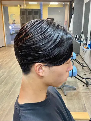 ミディアム 田口 慎士のヘアスタイル