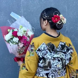 ロング ヘアアレンジ KANA カナのマツエク・マツパデザイン