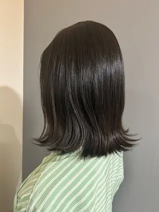 ミディアム カラー 🌟デザインカラー 久保悠那のヘアスタイル