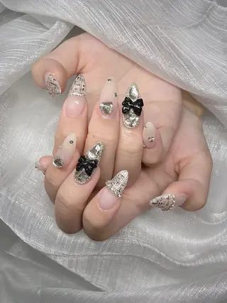 ネイル Lee Nailsのネイルデザイン