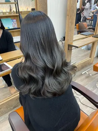 セミロング カラー パーマ ヘアアレンジ newi grande 横浜店のヘアスタイル