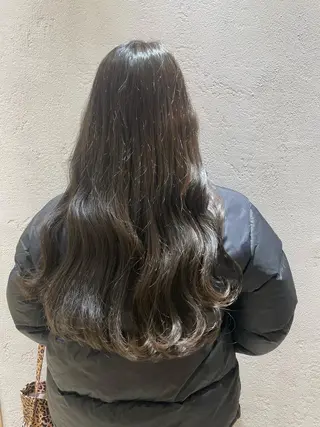 ロング カラー 天野 瑠真のヘアスタイル