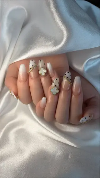 ネイル Kayo 💅のネイルデザイン