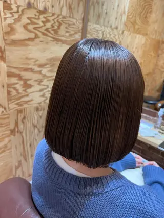 ショート カラー 🌈安藤愛/透明感 艶カラー🫧ROWのヘアスタイル