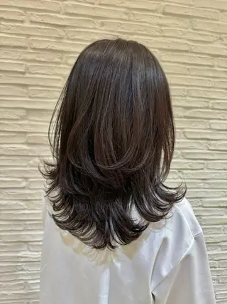 セミロング ショートカットなら 前平友慈のヘアスタイル