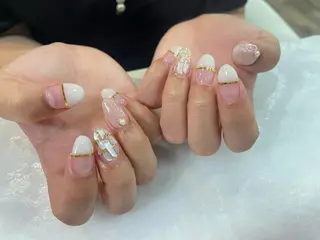 ネイル はばすみれ🎀ﾈｲﾙ 光ﾌｪｲｼｬﾙ ﾍｱのネイルデザイン