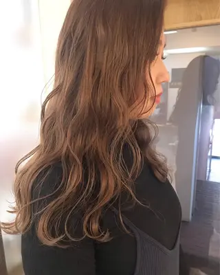 ロング カラー クニモトハルナ ボブ/柔らかカラーのヘアスタイル