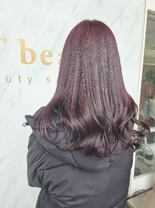 セミロング 岡田 奈々のヘアスタイル