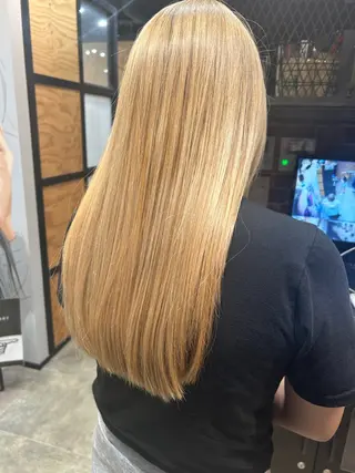 ロング カラー 久木原 ゆりのヘアスタイル