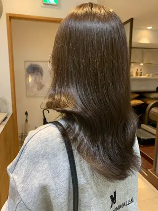 セミロング 庄司 沙羅のヘアスタイル