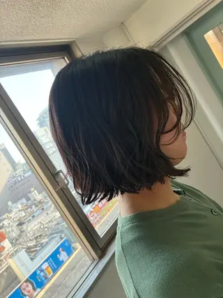 ショート カラー nara misakiのヘアスタイル