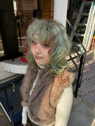 ミディアム Riho 🥣🤍のヘアスタイル