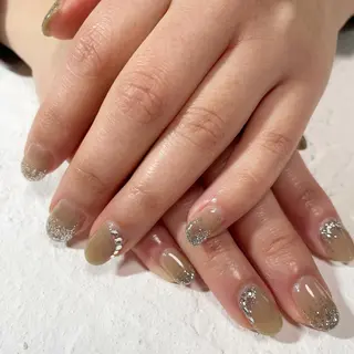 ネイル 吉村 優子のネイルデザイン