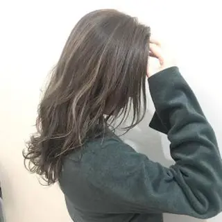 セミロング 松戸　レイヤーカット 野口　康太郎のヘアスタイル