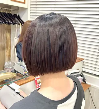 ショート ぱつっとボブ/ 小野あかねのヘアスタイル