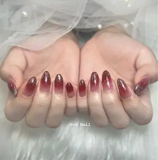ネイル Hin Nailsのネイルデザイン