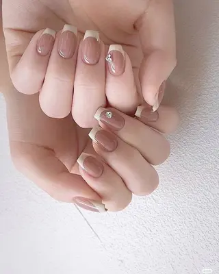 ネイル AKIKO ネイルサロンのネイルデザイン
