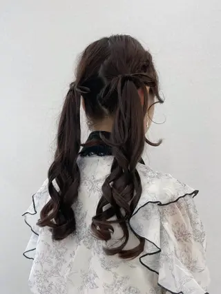 ロング ヘアアレンジ CARELLY Rukaのマツエク・マツパデザイン