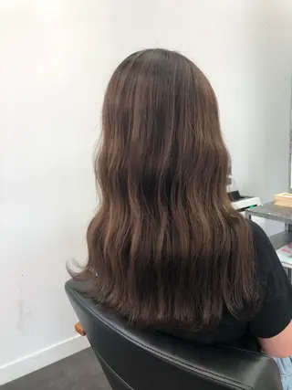 ミディアム カラー ヘアアレンジ 大塚 貴之のヘアスタイル