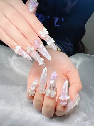 ネイル Lee Nailsのネイルデザイン