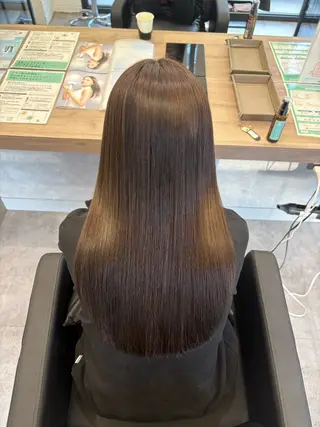 ロング カラー COCO .のヘアスタイル