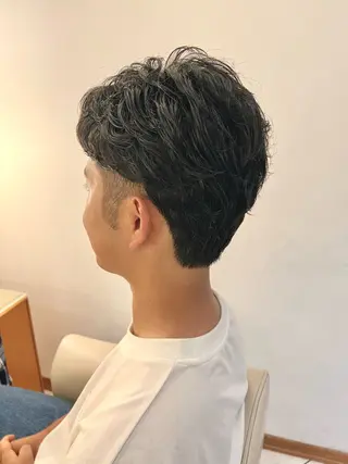 ショート fiorista 竹石健太郎のヘアスタイル