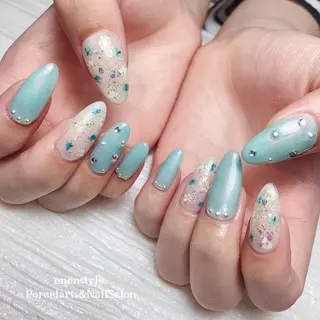 ミディアム ネイル 🐾enen style 🐾のネイルデザイン