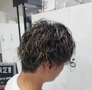 カラー GRANDEUR natsukiのヘアスタイル
